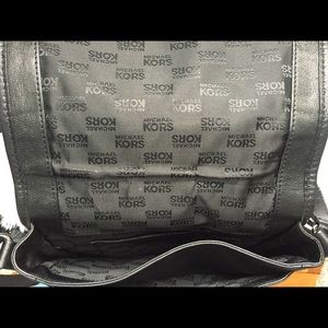 Michael kors cross body bag